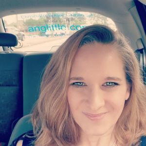 Meet your Posher, Angela